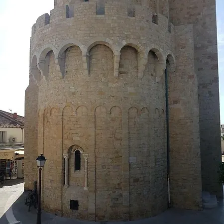 De L'église * Saintes-Maries-de-la-Mer